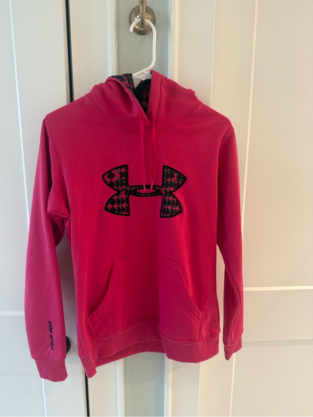 Under Armour Pink Hooded Pullover Sweatshirt